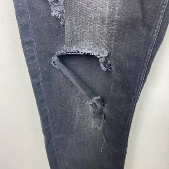 Zara Z1975 Asymmetric Hem‎ Black Jeans Size 8 Released Hem Distressed Denim Raw - Picture 14 of 15